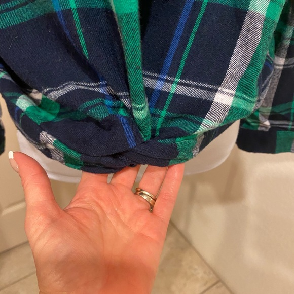 Green plaid flannel half zip - Picture 5 of 9